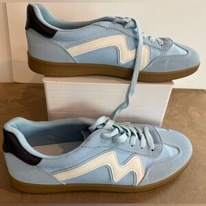 MADDEN GIRL Light Blue Sneakers